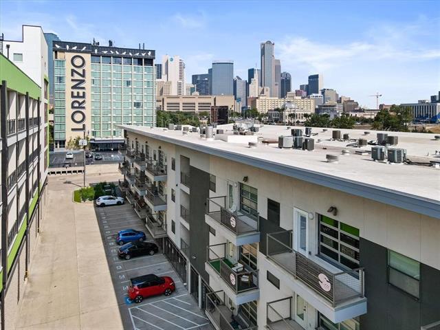 Foto principal - 1111 S Akard St