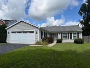 Building Photo - 1335 Fountain Green Dr