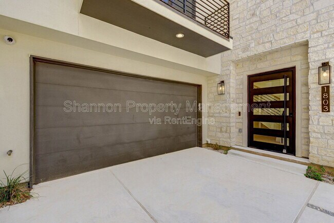 Foto del edificio - 1803 Dunlavy St