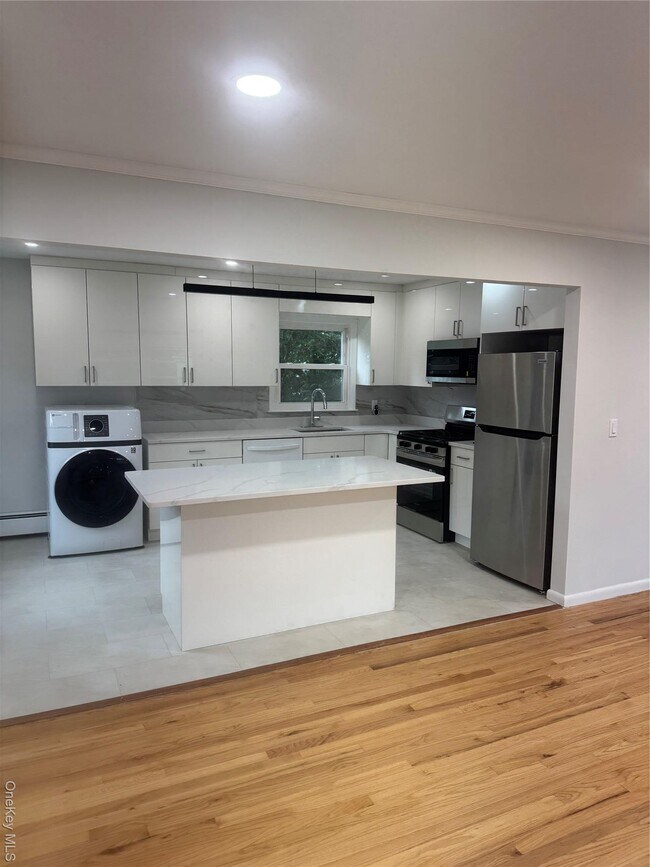 Foto del edificio - 9 Walnut Ln