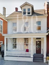 Building Photo - 626 Chestnut St