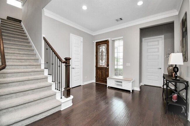 Building Photo - 18019 Kersland Ct