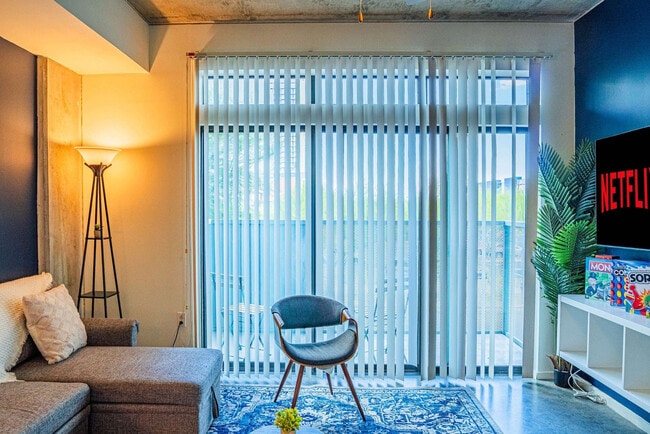 Foto del edificio - 888 N 4th St