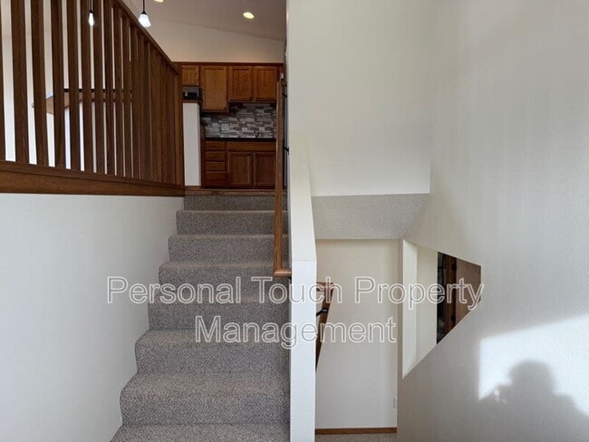 Building Photo - 2580 5th St W