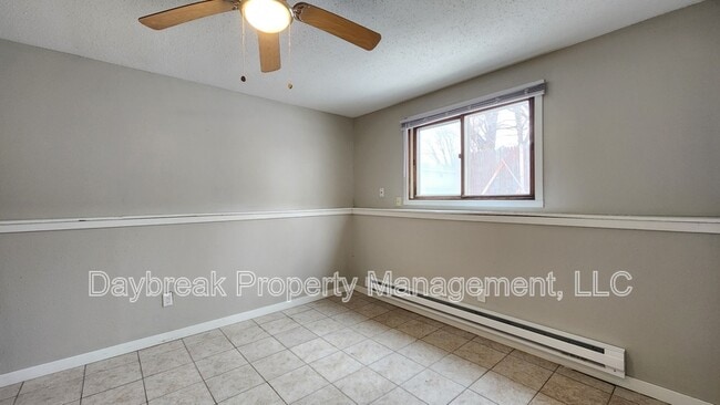 Building Photo - 717 30th St N