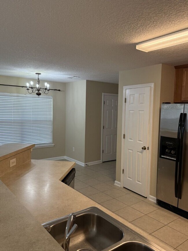 Foto del edificio - Move-in ready in Fleming Island Plantation