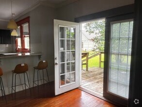 Building Photo - 2504 Kavanaugh Rd
