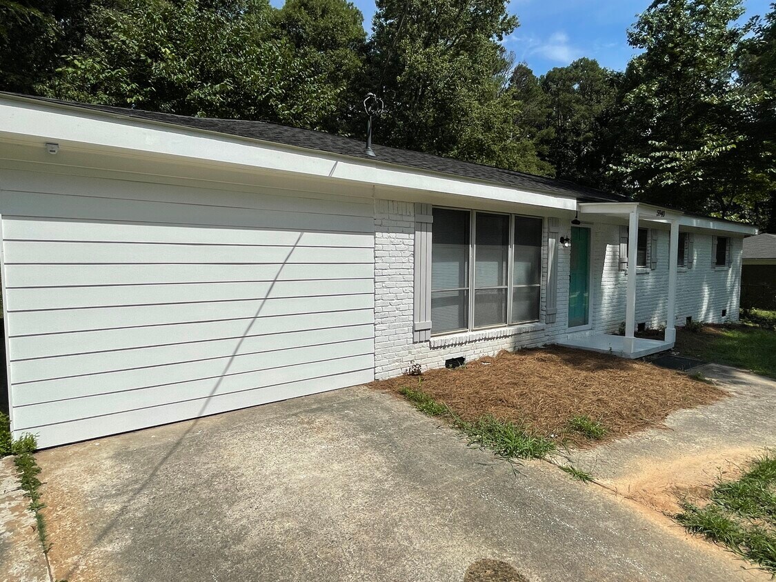 Foto principal - 5940 Mallory Rd