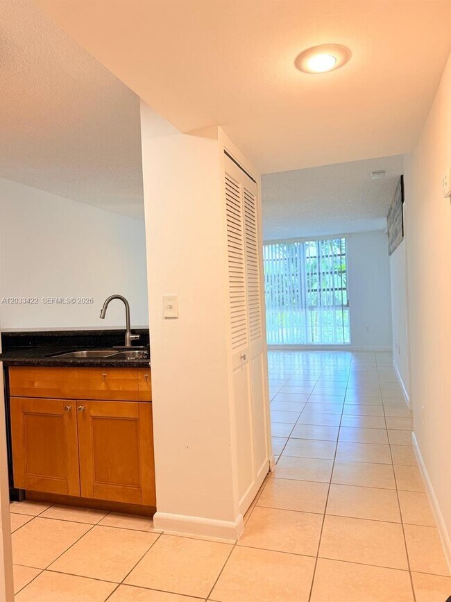 Building Photo - 1280 S Alhambra Cir