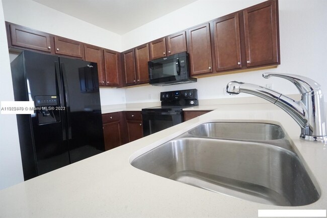 Foto del edificio - 260 NW 109th Ave