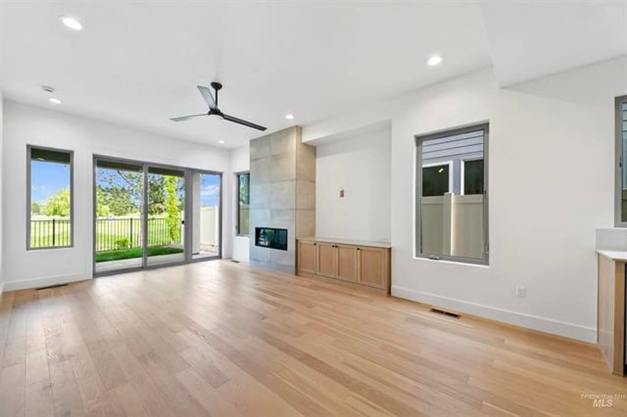 Foto principal - AstoriaTownHome