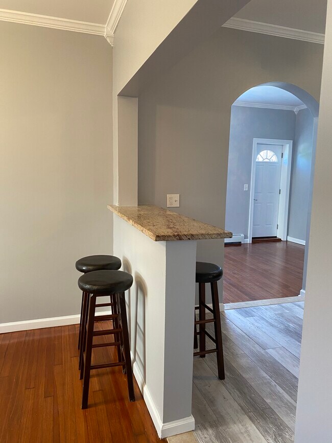 Foto del edificio - 82 Hackensack St