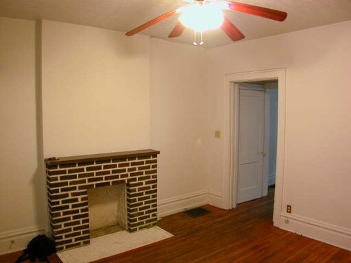 Building Photo - 324 E 19th Ave