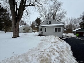 Building Photo - 6 Curtis Ave