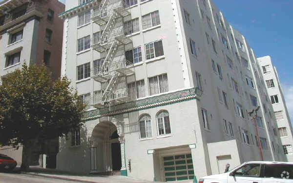 Building Photo - Alhambra Apartments