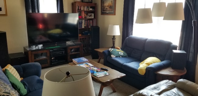 Building Photo - 929 N 123rd St