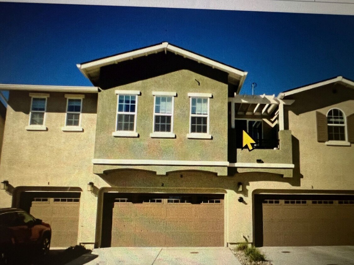 Foto principal - Northgate Townhome