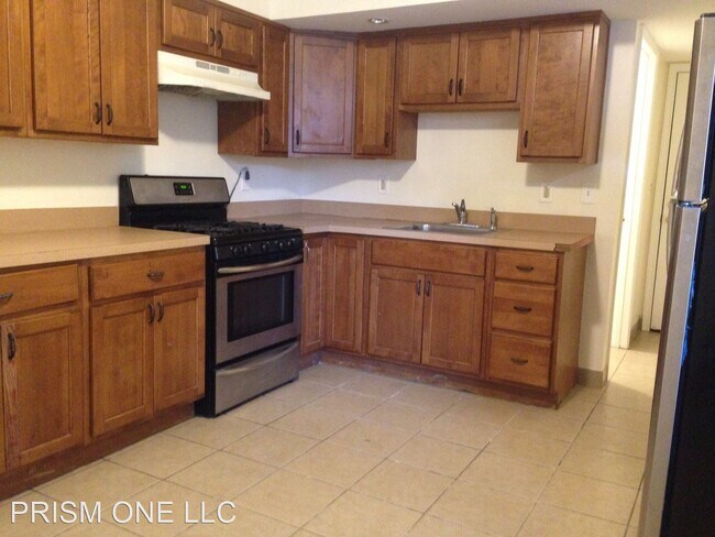 Building Photo - 3 br, 1.5 bath House - 509 Beatty St