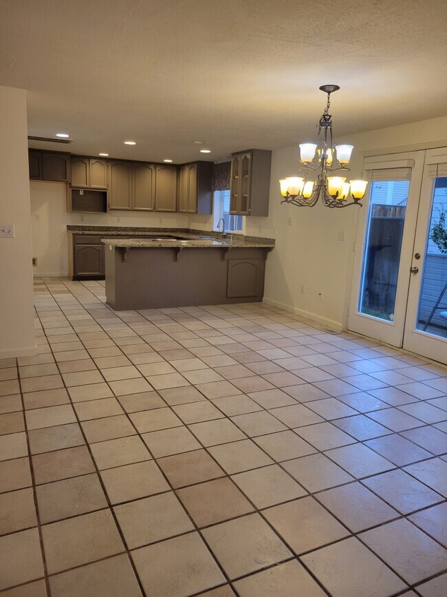 dining room - 117 Glenn Way