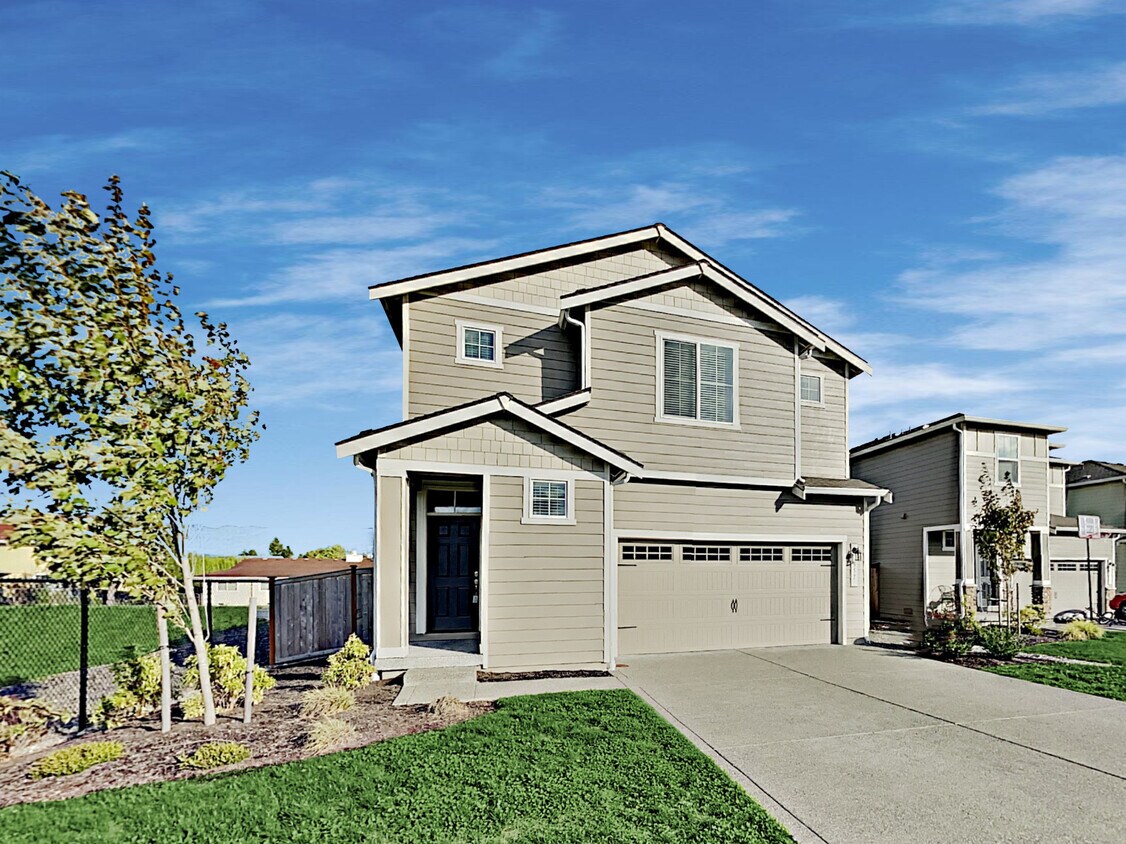 557 McKinley Street House Rental in Enumclaw, WA