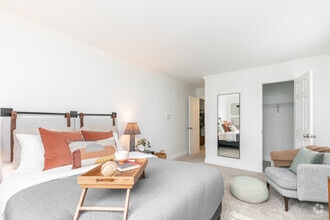 Interior Photo - Ridgeway Place