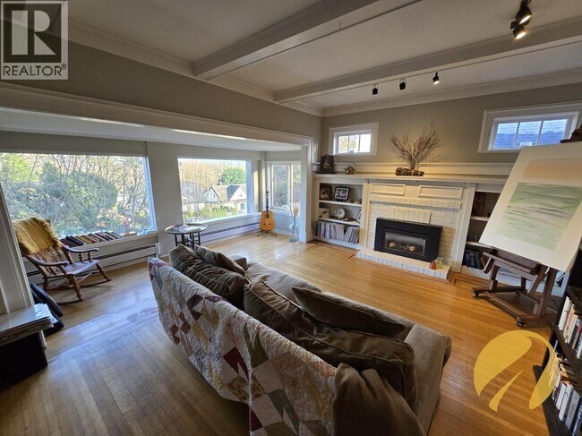 Photo du bâtiment - 3868 W 10th Ave