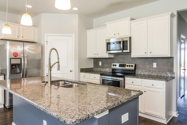 Foto del edificio - 534 Hay Hill Ln