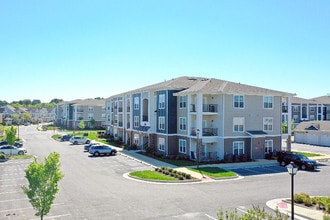 Aerial - Boulevard at 3200