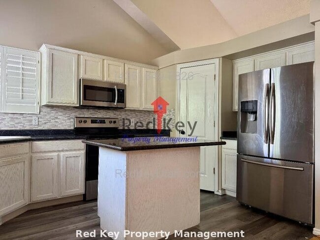 Building Photo - Whitaker Dr. Single Family Home