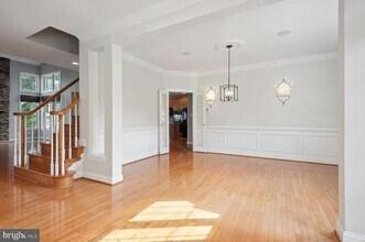 Building Photo - 43708 Red House Dr