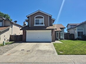Building Photo - 3140 Glentana Way