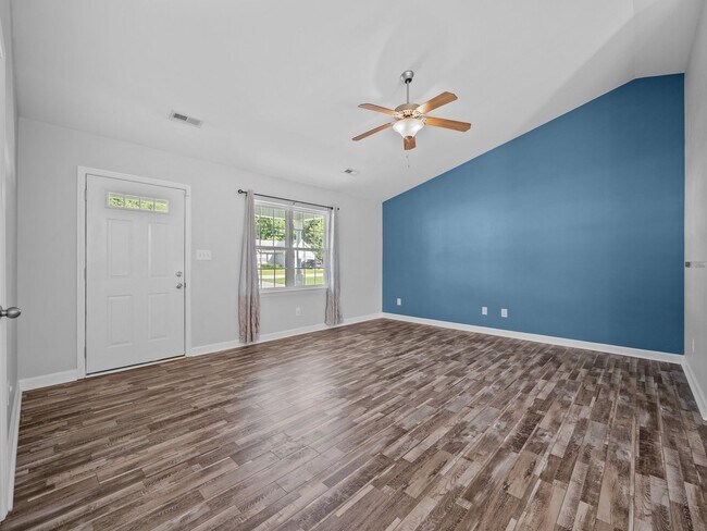 Foto del edificio - Welcome to Woodbury Farm!