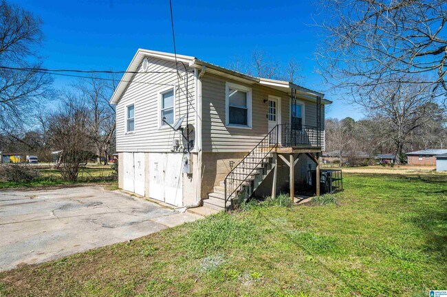 Building Photo - 1448 Hueytown Rd