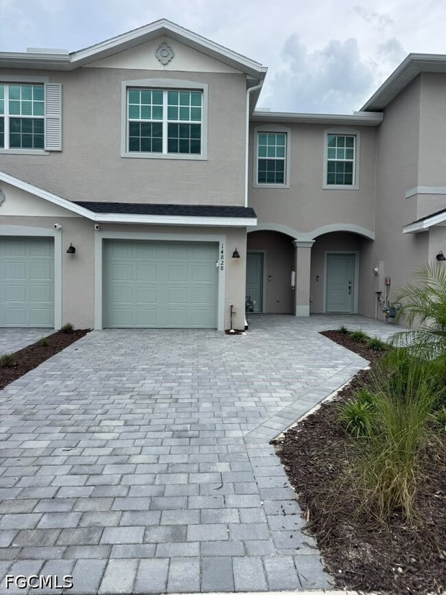 Building Photo - 14828 Bluewater Rd