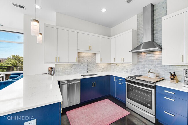 Building Photo - 5 N Oakley Blvd