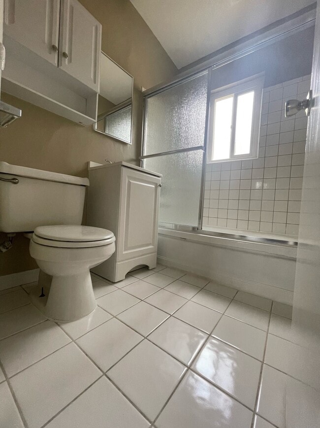 Foto del edificio - Santa Fe Apartments LB (West Long Beach)