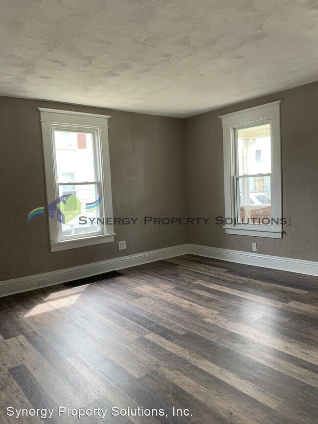 Building Photo - 3 br, 1 bath House - 27 Oak St. RICHLAND