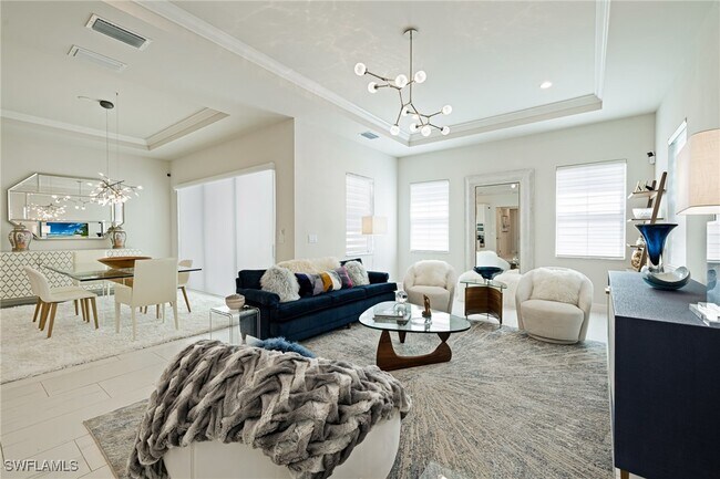 Building Photo - 9020 St Lucia Dr