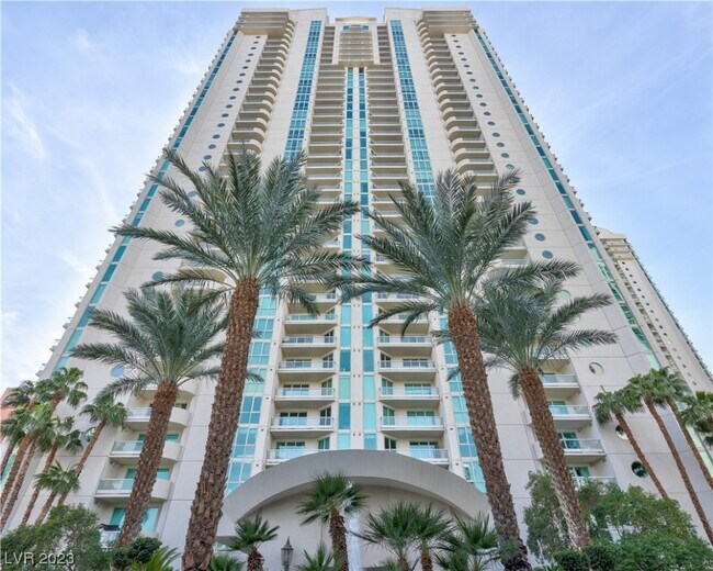 Foto del edificio - 2747 Paradise Rd
