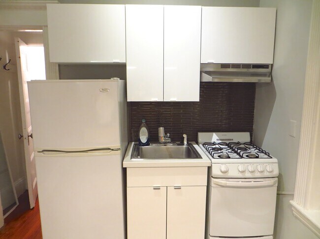 Foto del edificio - 8 Garrison St