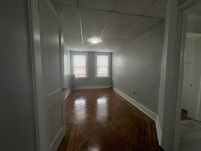 Foto del edificio - 760 Forest St