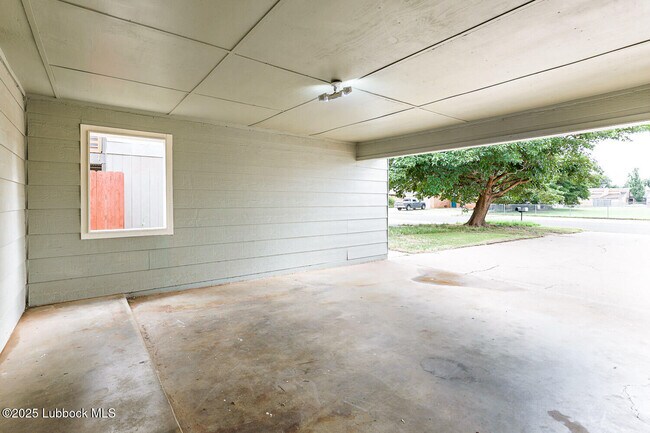Foto del edificio - 4314 52nd St