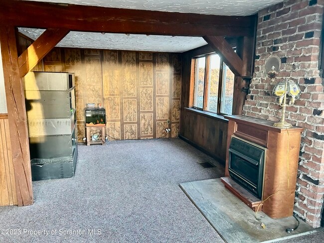 Building Photo - 3886 Tingley Lake Rd
