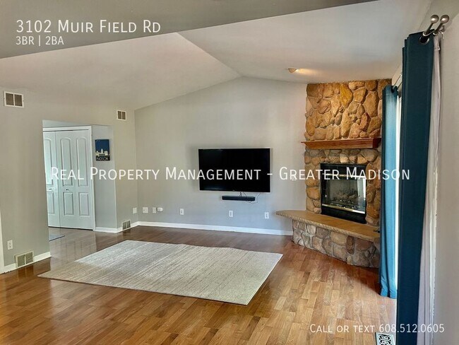 Foto del edificio - 3102 Muir Field Rd