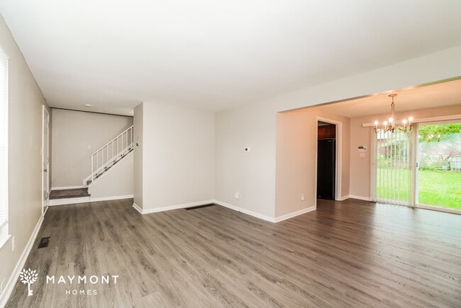 Building Photo - 1460 Orson Dr