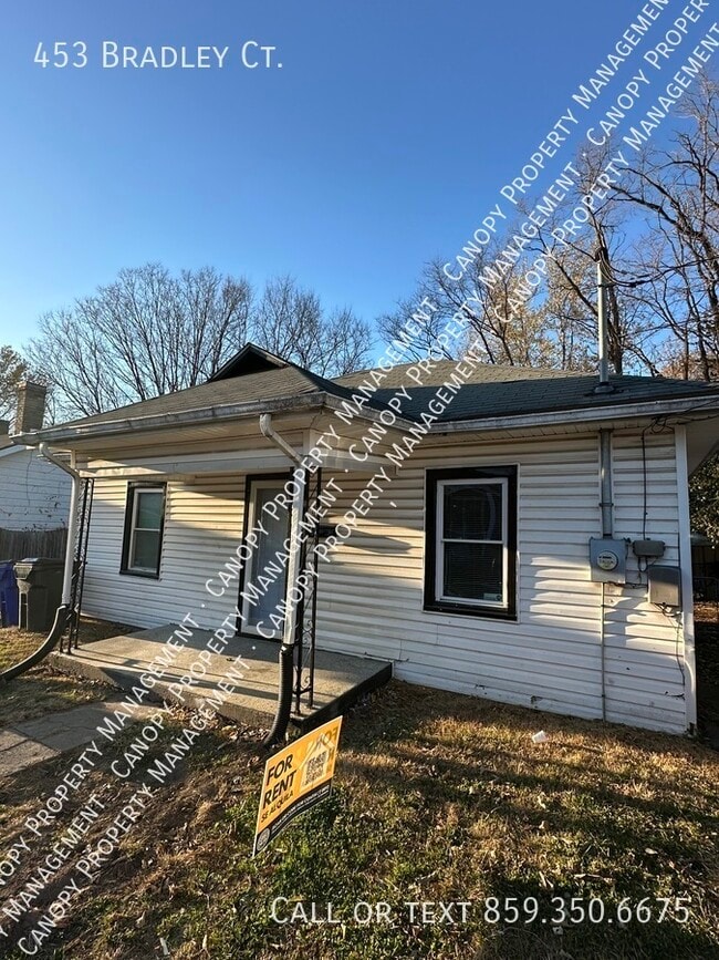 Building Photo - 453 Bradley Ct