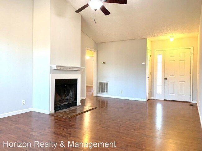 Building Photo - 3 br, 2 bath House - 149 Oak Tree Drive