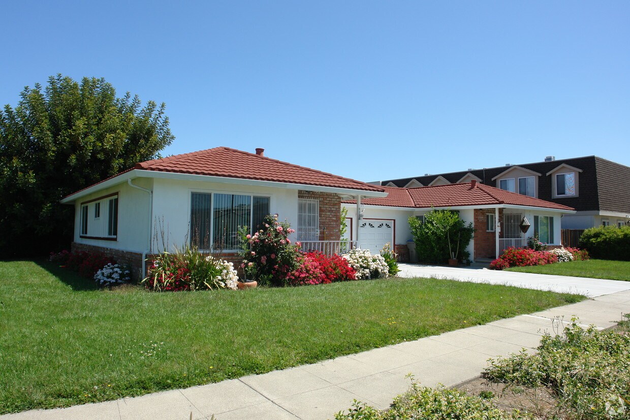 Primary Photo - 4295 Williams Rd