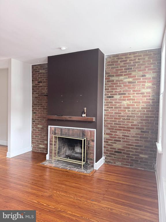 Building Photo - 1111 Duke St