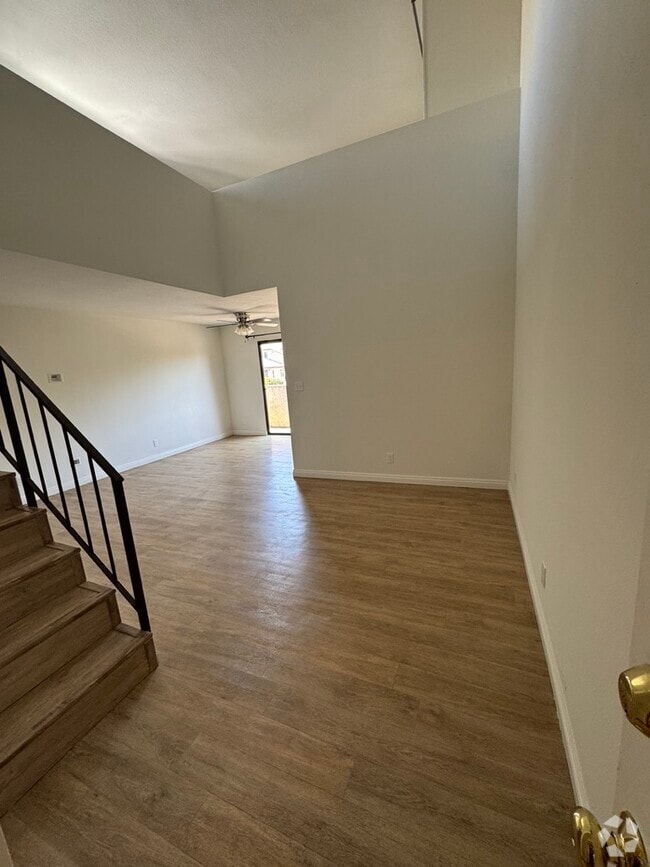 Building Photo - 1625 Glendon Ave